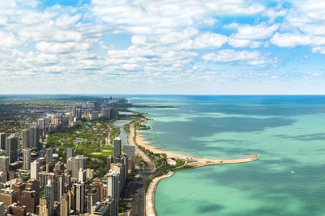 360 CHICAGO Observation Deck Admission - CloudBar and Drink Upgrades: How to Make It Feel Like More Than Admission