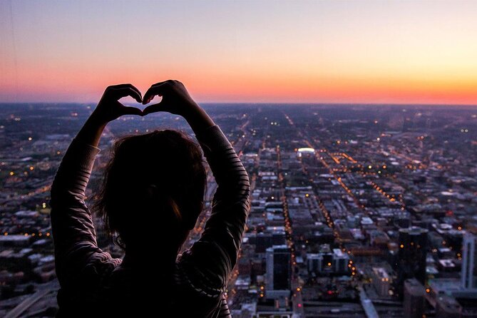 360 Chicago Observation Deck Sip and View Ticket - Key points at a glance