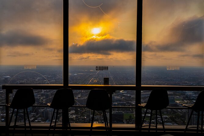 360 Chicago Observation Deck Sip and View Ticket - CloudWalk 3D mural by Nate Baranowski: the photo stop with attitude