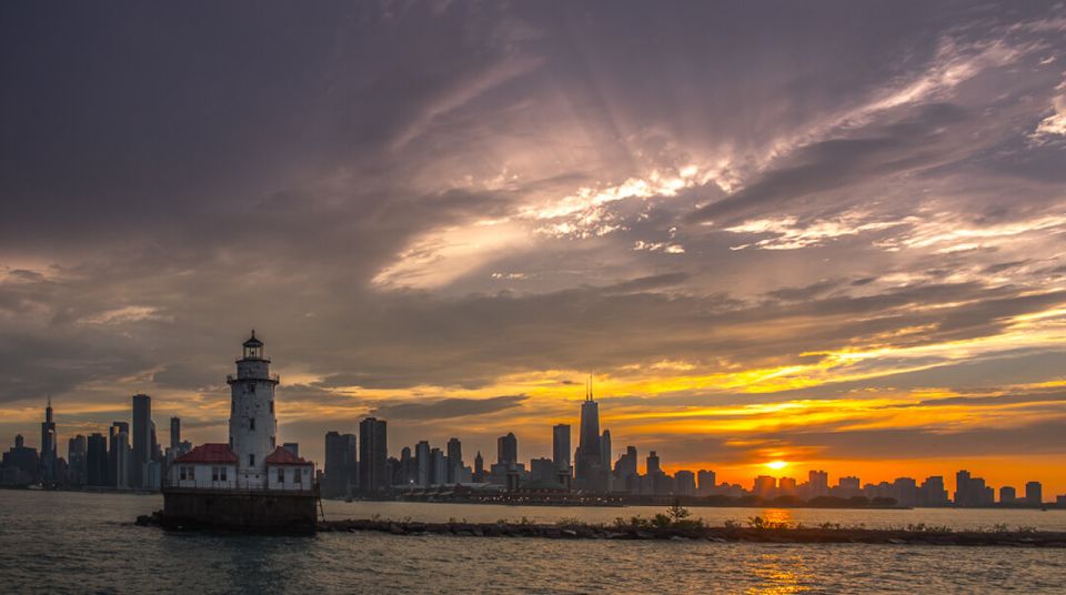 Chicago: 1.5-Hour Scenic Sunset Lake Cruise - The Skyline Comes Alive: Landmarks You’ll See from the Water
