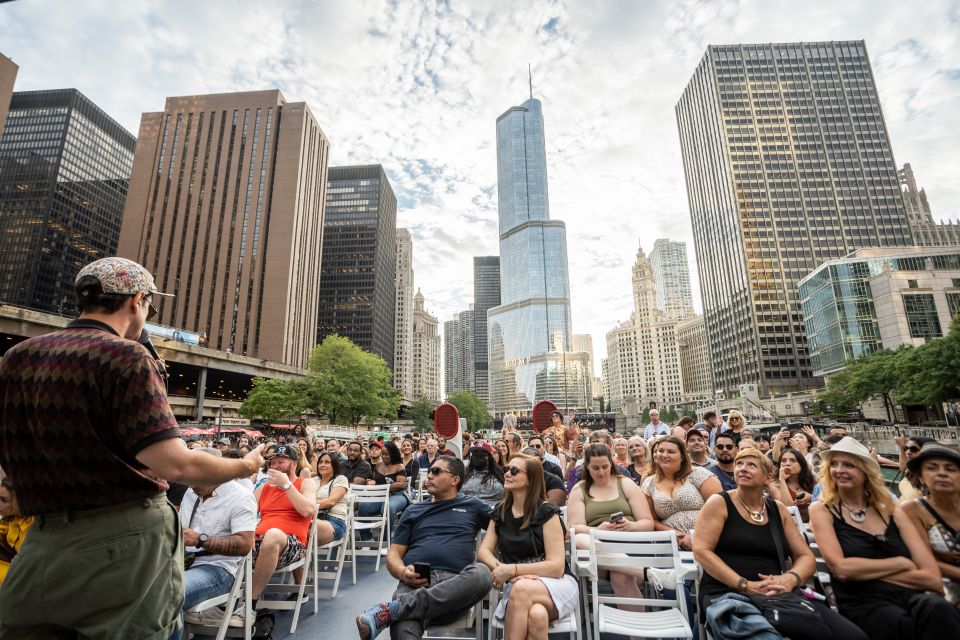 Chicago: 1.5-Hour Scenic Sunset Lake Cruise - From Michigan Avenue to the Chicago Locks: How the Route Changes the View