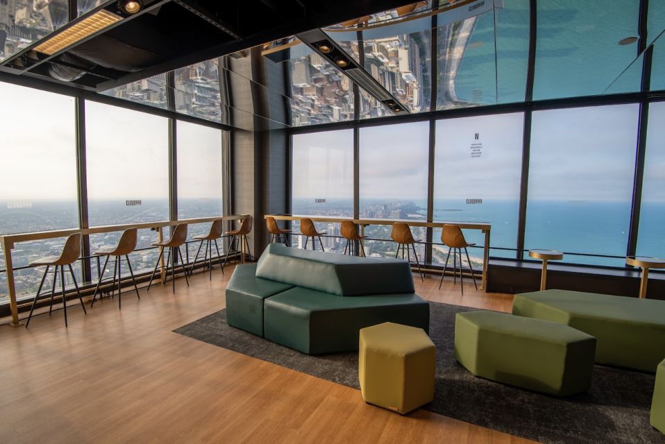 Chicago: 360 Chicago Observation Deck Sip and View Ticket - The observation deck time: how to plan your best 90 minutes