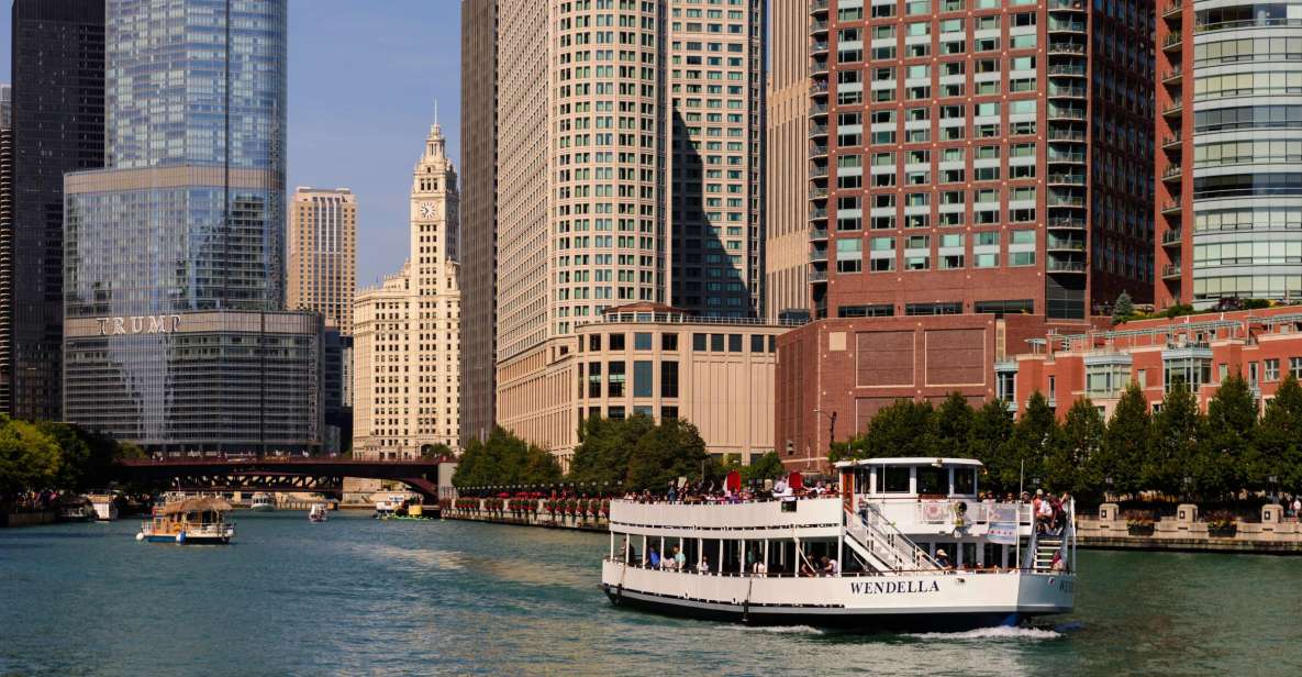 Chicago: 45-Minute Family-Friendly Architecture River Cruise - Deck Choices: Indoor Warmth and Outdoor Photo Angles