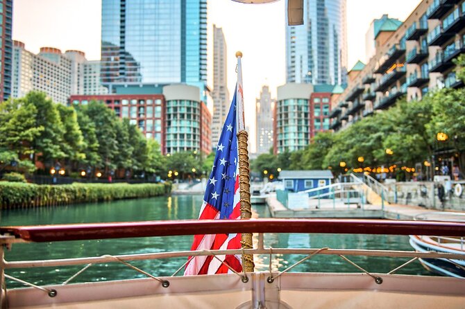Chicago Architectural River Cruise - Gargoyles, Bascule Bridges, and 50+ Stops: Your River Checklist