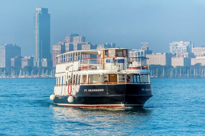 Chicago Architectural River Cruise - What to Bring: Jackets, Hats, and Tip Money