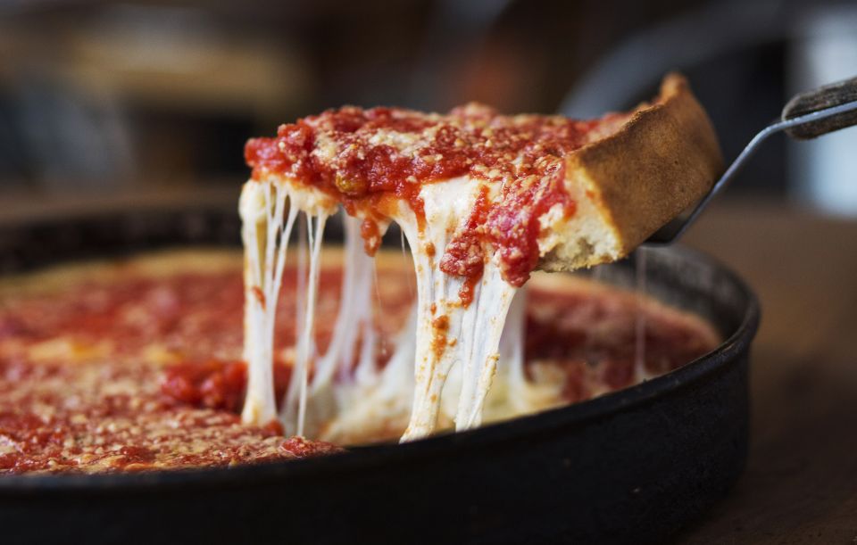 Chicago: Bikes, Bites, and Views Biking Tour - Adults - Beer, plus the VIP upgrade if you want more pairings
