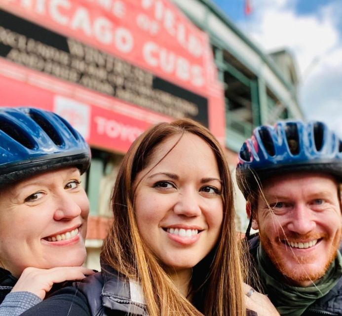 Chicago: Bikes, Bites, and Views Biking Tour - Adults - Neighborhood views: Wrigleyville to the Gold Coast, plus the lakefront trail