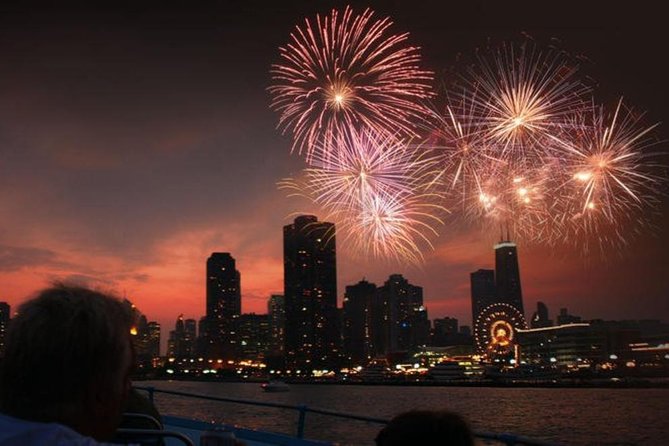 Chicago By Night River & Lake Cruise - What you’re really buying for $45: night views + narration