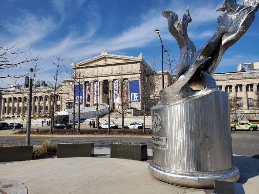 Chicago: City Minibus Tour with Optional Architecture Cruise - Who should book this minibus + cruise combo?