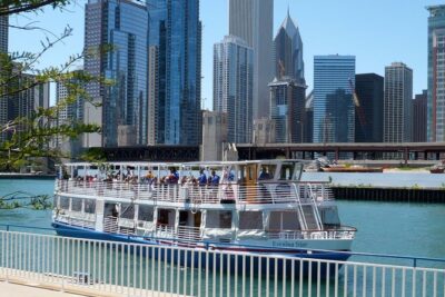 Chicago City Tour with Architecture River Cruise Option - The Loop, shopping streets, and The Bean area: a quick hit without the walking pain