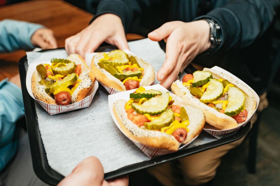 Chicago: Classic Food Walking Tour with Bike or Kayak Rental - Key things I’d watch for on this Chicago tour