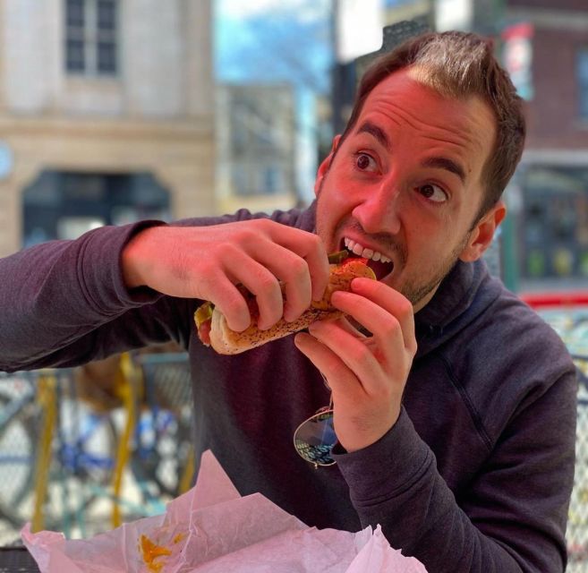 Chicago: Classic Food Walking Tour with Bike or Kayak Rental - Who this Chicago food tour fits best