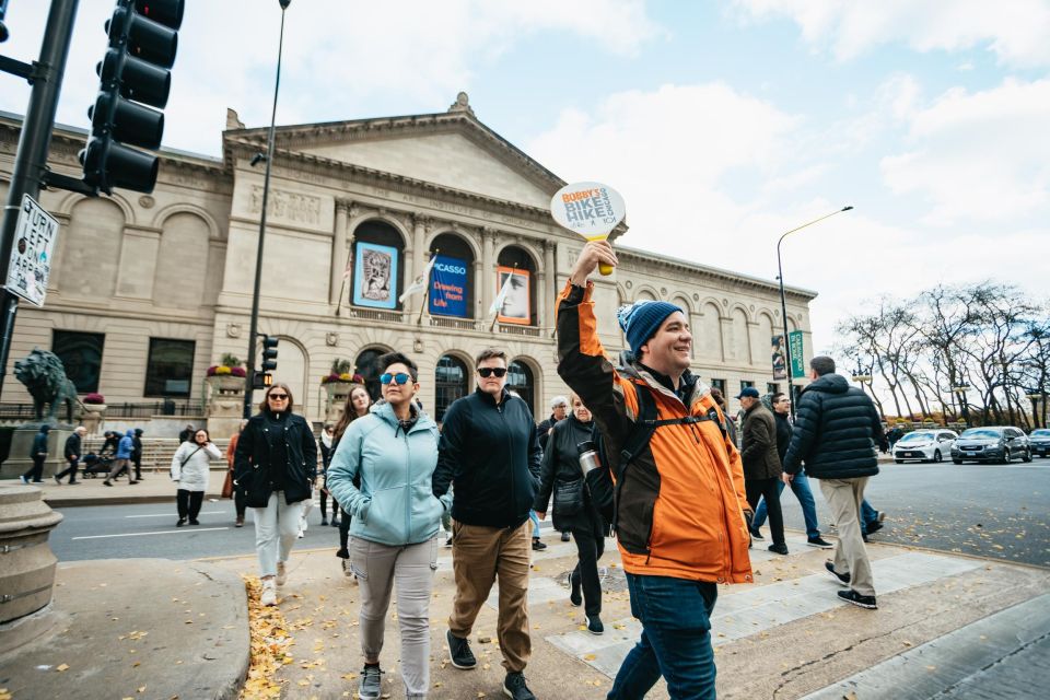 Chicago: Classic Food Walking Tour with Bike or Kayak Rental - Millennium Park and the Bean: the sightseeing payoff