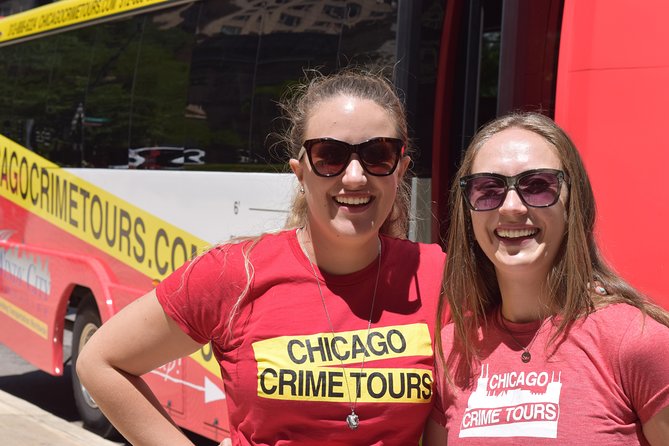 Chicago Crime and Mob Bus Tour - How the Guide Turns Chicago Streets into Mob Scenes