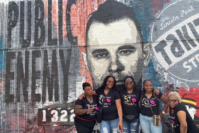 Chicago Crime and Mob Bus Tour - Photos, Keepsakes, and the Mini Mob Museum Details That Add Up