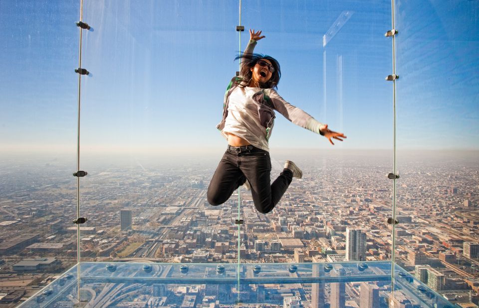 Chicago: Explorer Pass Save up to 50% - includes SkyDeck - Price and value: when the $84 per person can really pay off