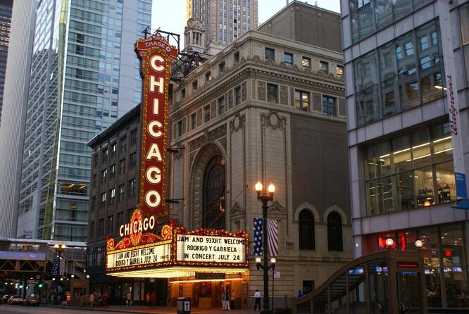 Chicago Family Food and Bike Tour with Top Attractions - Key things I’d put on your must-try list