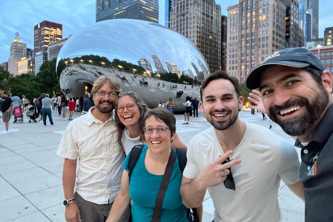 Chicago Favorites Ultimate Food and Walking Tour - The free 2-hour bike or kayak rental: best way to extend your trip