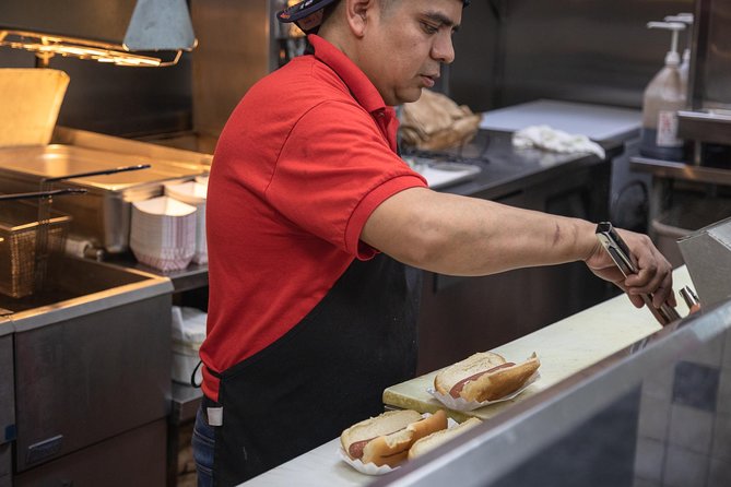 Chicago Food Tour: Taste the City’s Most Iconic Eats - The Loop District Food Stops: Hot Dog, Deep-Dish, Italian Beef