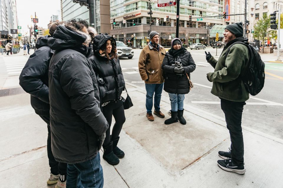 Chicago: Gangsters and Ghosts Guided Walking Tour - The gangster hangout break: why a short pause improves everything