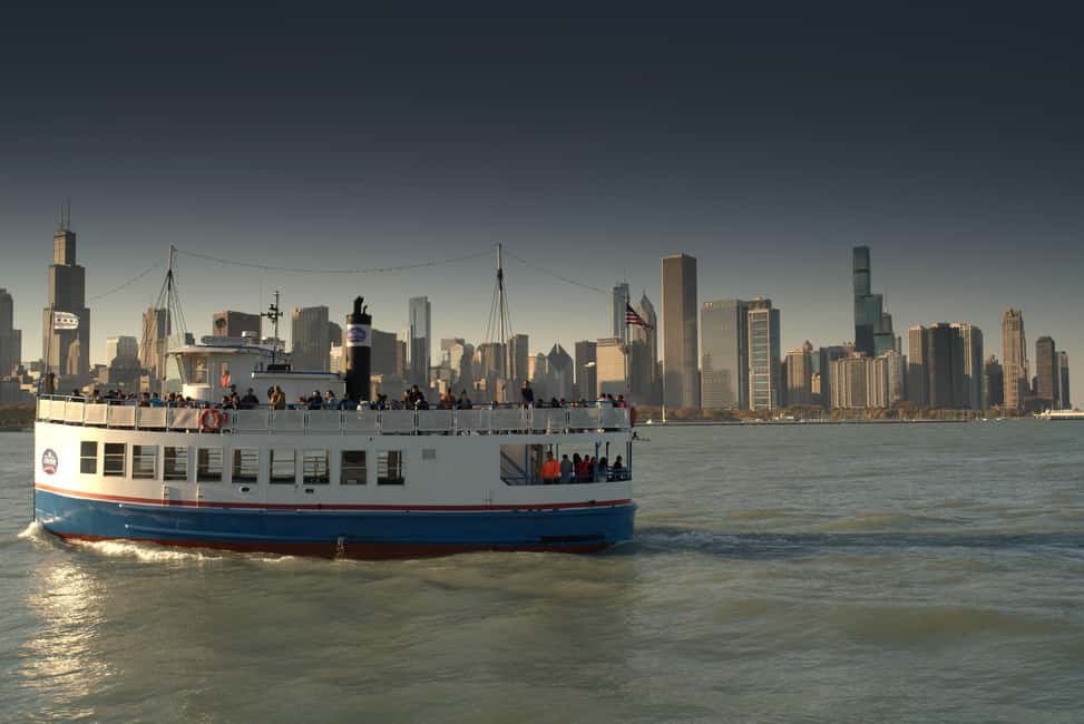 Chicago: Lake Michigan Skyline Cruise - Comfort checklist: what to bring and what to plan for