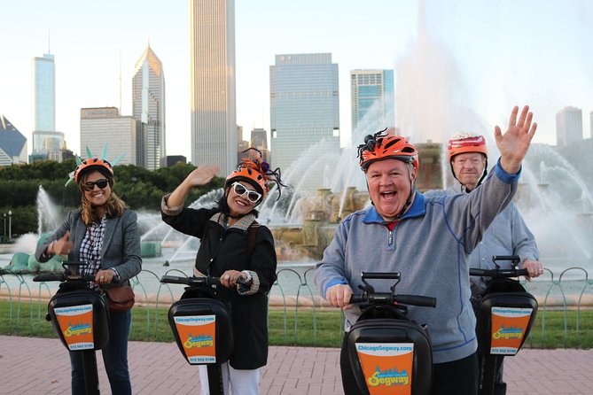 Chicago Landmarks & Museum Campus Small Group Segway Tour - Field Museum and Shedd Aquarium: museums you can spot even if you don’t go inside