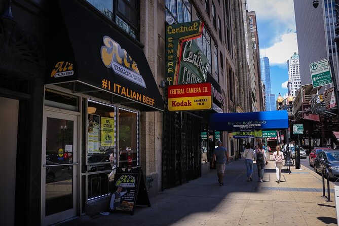Chicago Loop District Food Tour with Deep Dish & Beef Sandwich - Stop 5: The Rookery Building (a lesson in resilience)