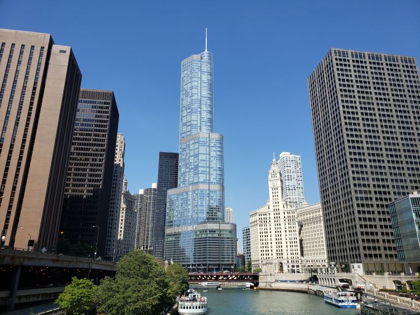 Chicago: Must See Chicago 90 minute Walking Tour - Walking comfort, what to bring, and what to skip