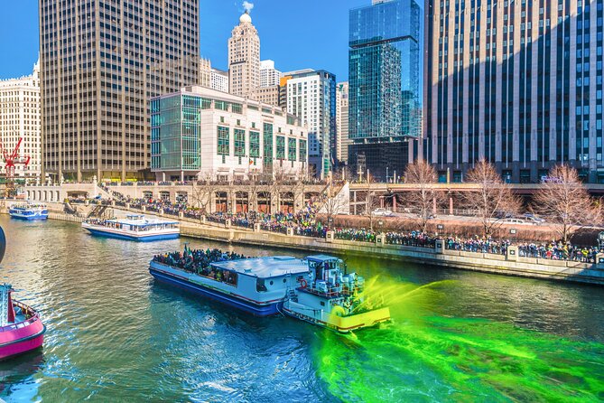 Chicago Premium Driving Tour with River Boat Cruise and Sky Deck - Shoreline Architecture Cruise: 40+ landmarks from the river