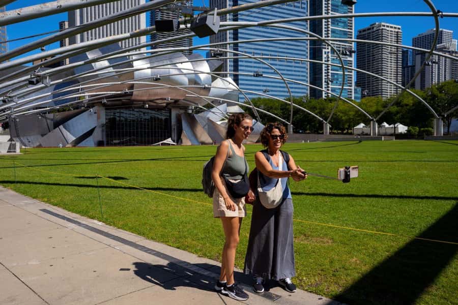 Chicago: Prohibition-Era Culture & Architectural Treasures - Millennium Park and Cloud Gate: Ending With a Useable Chicago Plan