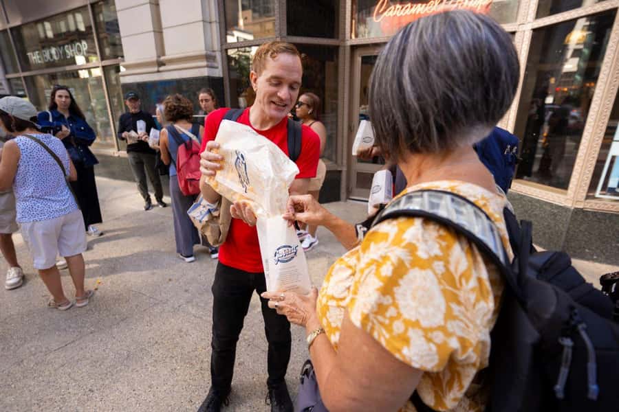 Chicago: Prohibition-Era Culture & Architectural Treasures - City Hall, Picasso, and the Short Cuts That Make Downtown Make Sense