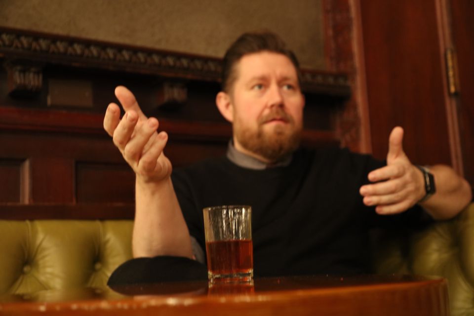 Chicago: Prohibition Speakeasies Bus Tour or Walking Tour - The Tour Guide Makes the Difference: Storytelling, Humor, and Real Control of the Group