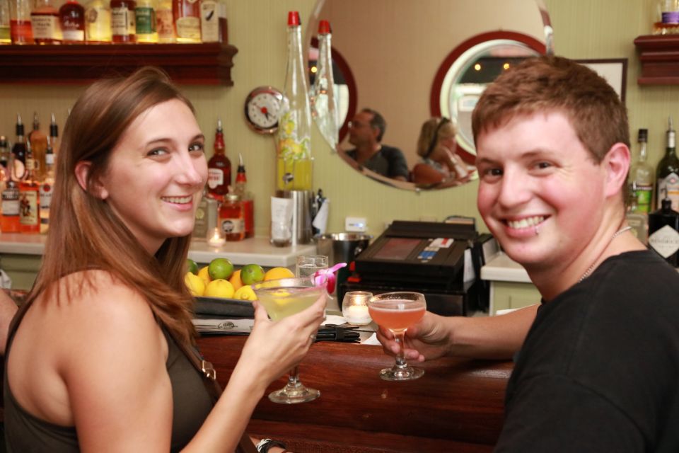 Chicago: Prohibition Speakeasies Bus Tour or Walking Tour - Walking vs Bus: Downtown Loop and River North or Four Neighborhood Speakeasies