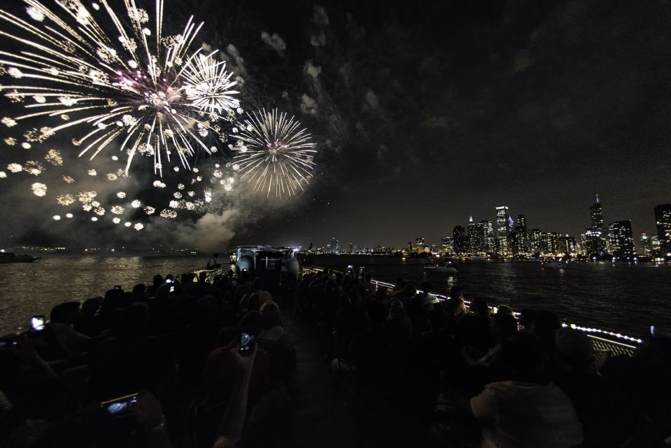 Chicago: Summer Fireworks Cruise with 3D Glasses and Music - A Note on Families and Getting Around Onboard