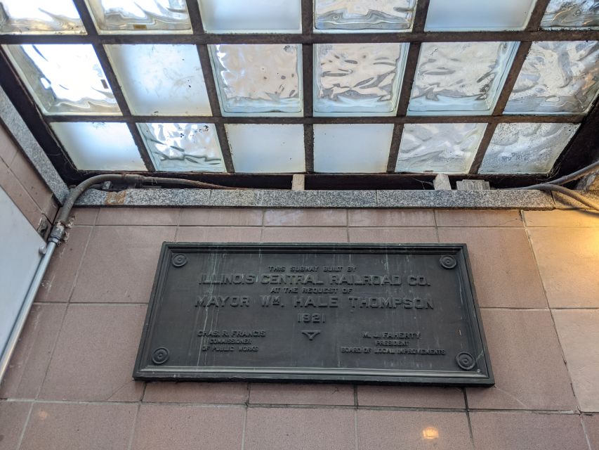Chicago: Underground Pedway & Downtown Secrets Walking Tour - What to bring and how to avoid common Pedway problems