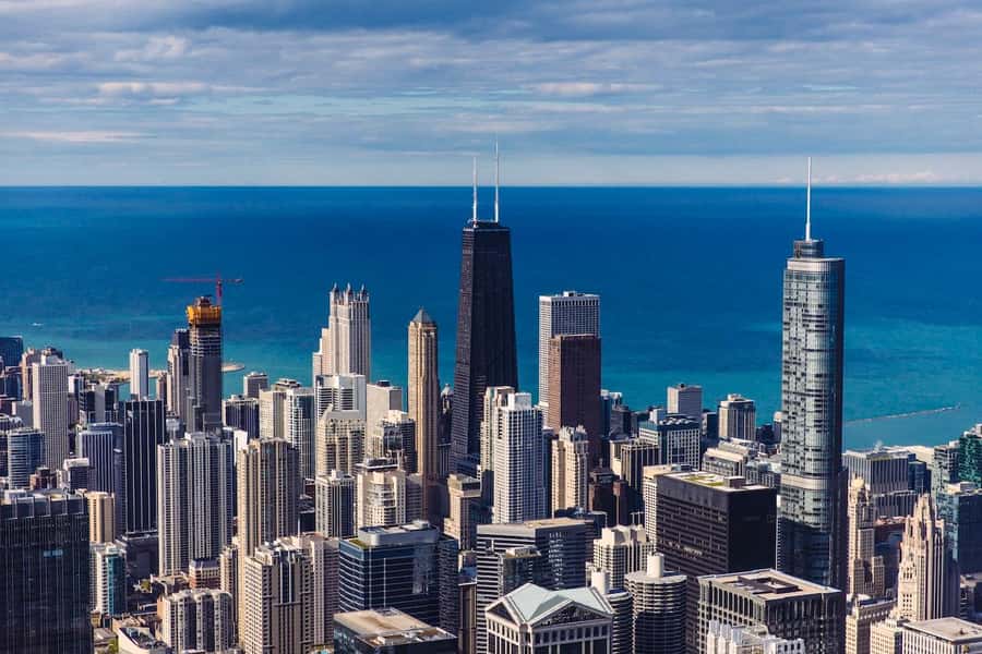 Chicago: Willis Tower Skydeck and The Ledge Ticket - Elevator timing and Fast Pass choices: skipping the line without rushing yourself