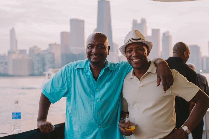 City Cruises Chicago: Fireworks Signature Dinner Cruise - Who This Cruise Fits Best (And Who Might Skip It)