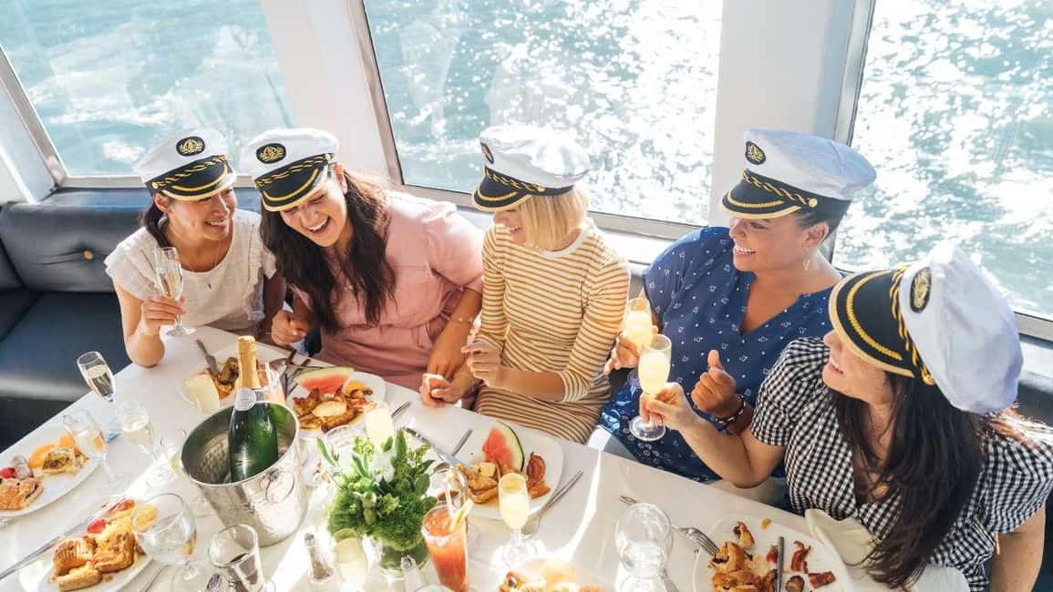 City Cruises Chicago: Lake Michigan Lunch or Dinner Cruise - Boarding at Navy Pier: the part that trips people up