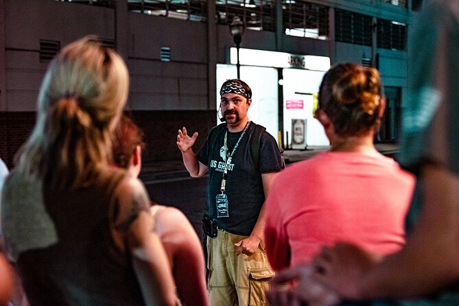 Embers of the Windy City: Chilling Chicago Ghost Tours - Getting your money’s worth on a $32 Chicago ghost walk