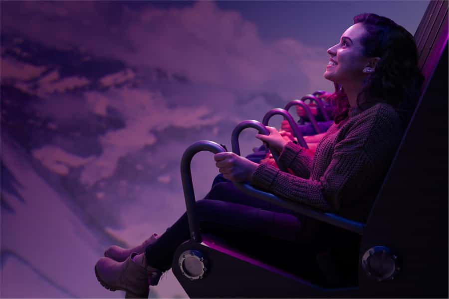 Flyover in Chicago: An Immersive Flying Theatre Experience - Wind, Mist, and Smell: The Special Effects That Really Hit