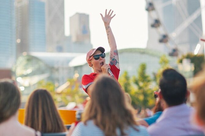 Lake Michigan 30-Minute Speedboat Ride - The Magnificent Mile Run and the Willis Tower Moment