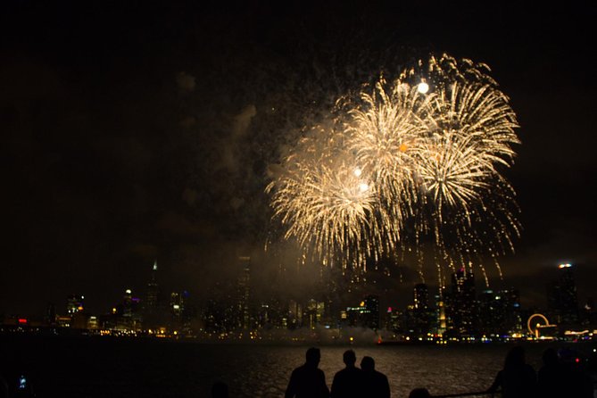 Lake Michigan Fireworks Cruise in Chicago - Who This Cruise Is For (and Who Might Not Love It)