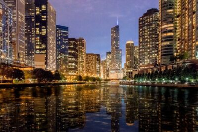Lake Michigan Sunset Cruise in Chicago - Getting to 400 N Michigan Ave (and Securing a Good Spot)