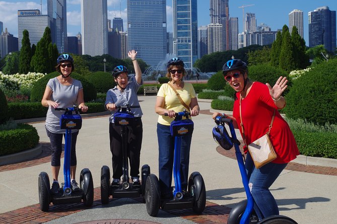 Lakefront Segway Tour in Chicago - Adler Planetarium Stop: Astronomy Views on the Northerly Island Edge
