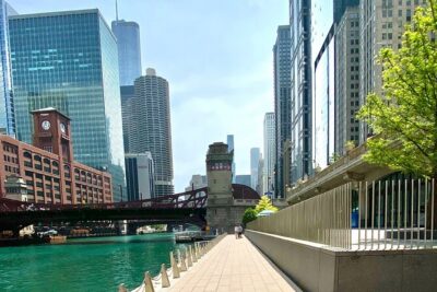 Magnificent Mile Tour With Optional 360 Chicago Upgrade - The Chicago Riverwalk: Beaux Arts and Art Deco in a Real-Time Walk