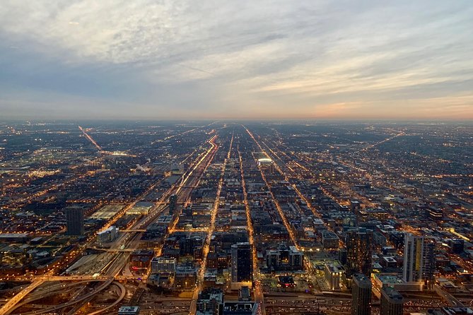 Skydeck - Willis Tower Admission - Best views: day, sunset, and night lights
