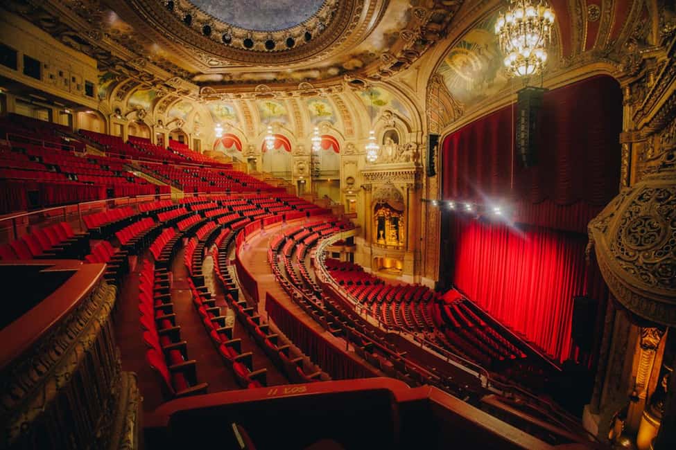 The Chicago Theatre Tour Experience - First step inside: marquee energy and the C-H-I-C-A-G-O sign