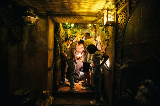 The Escape Game Chicago: Epic 60-Minute Adventures in River North - Your Guide and the Team Game: How the 60 Minutes Works