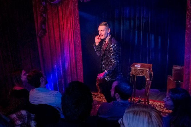 Trickery Chicago Magic Show - Getting to 3453 N Halsted St (and timing it so you enjoy the whole evening)