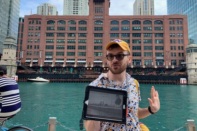 Walkin' with Colin: Chicago History-Mystery-Comedy-Tragedy Tour - Picasso’s 50-foot Untitled: a Chicago-sized signature